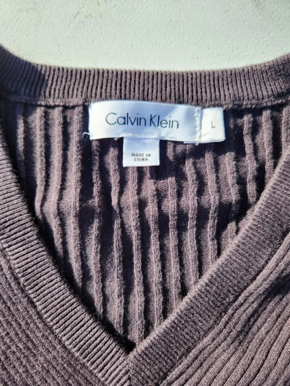 Calvin Klein Ribbed V-Neck Black Sweater Size Men's Large L with Shoulder Detail